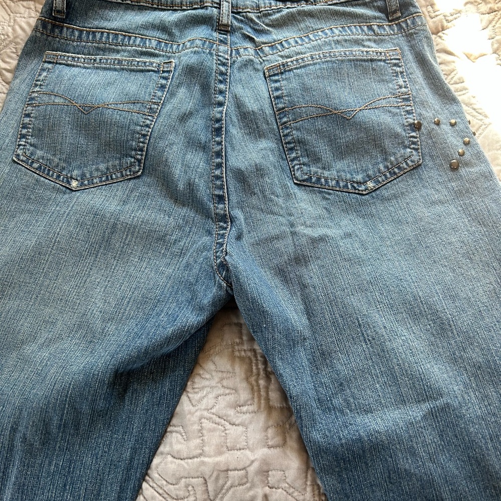 Embellished Flare Jeans with Red Accents 14 - Picture 3 of 10